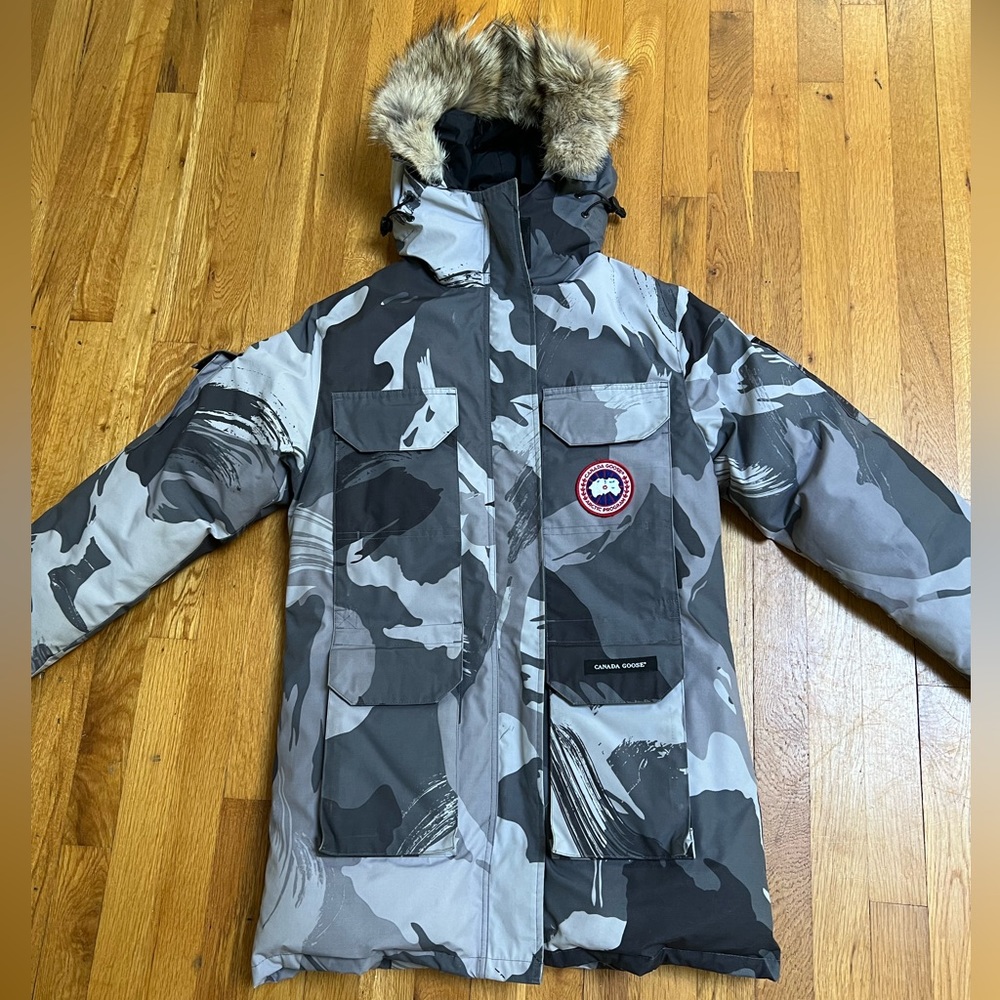 Canada Goose Gray & Black Camouflage Parka with Fur Trim Hood